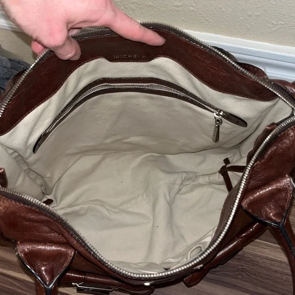 MICHELLE Brown Leather Tote Bag - Picture 11 of 16